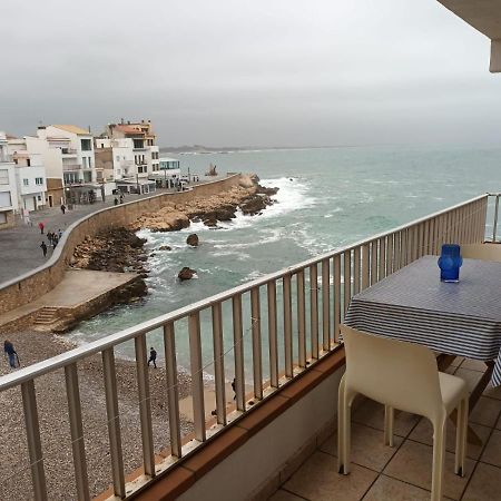 Port De'N Perris Apartman L' Escala Kültér fotó